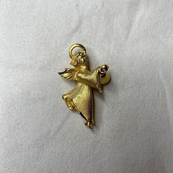 RR Robyn Rush Gold Tone Textured Angel Dangle Bell Brooch - Picture 6 of 6